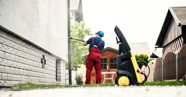 Best Sidewalk and Walkway Pressure Cleaning in Sarasota Springs, FL